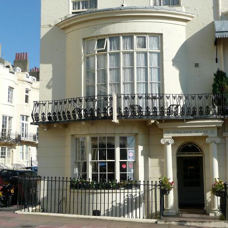 Adelaide House Hotel Luton  Eksteriør billede